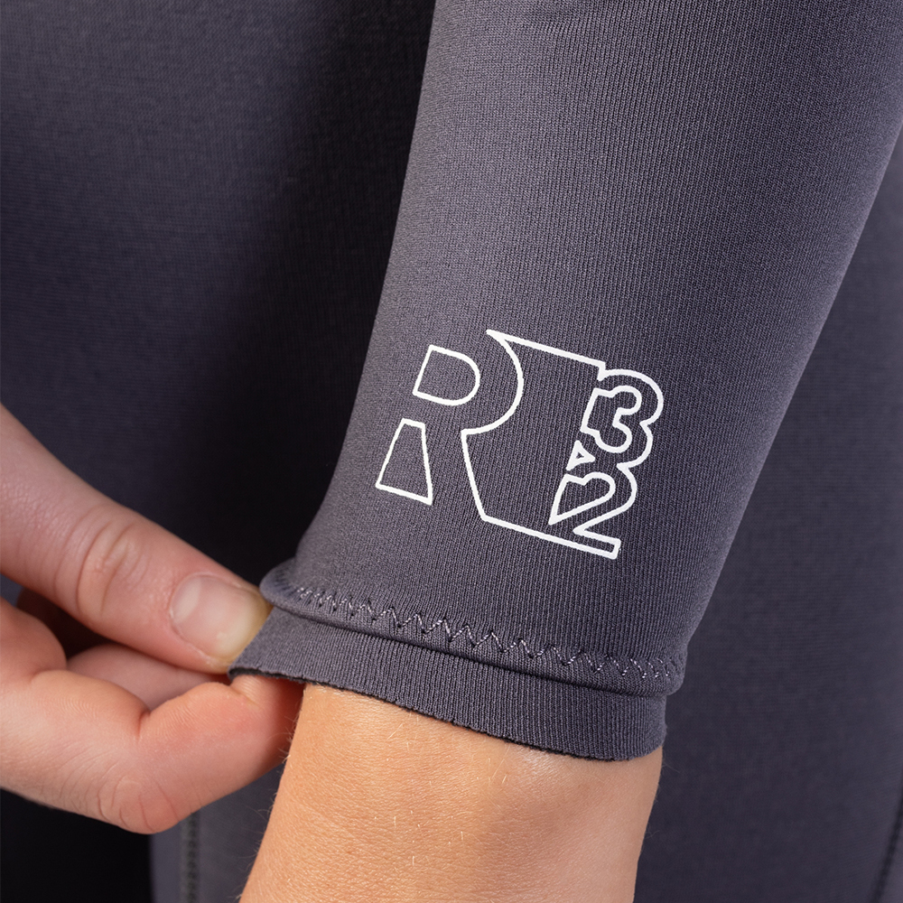 2025 Gul Womens Response 3/2mm Back Zip Wetsuit RE1319-C1 - Grey / Coral